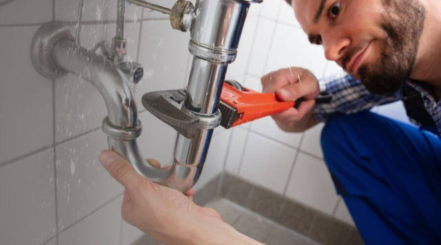 Expert burst pipe repair services in Cedar Bluffs, NE